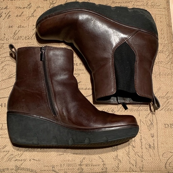 Clarks platform boots Clearance